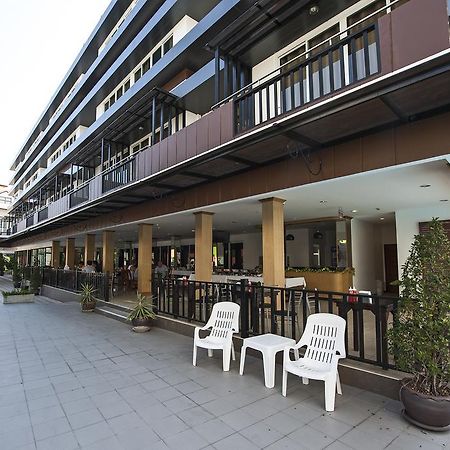 Th Beach Hotel Hua Hin Exterior foto